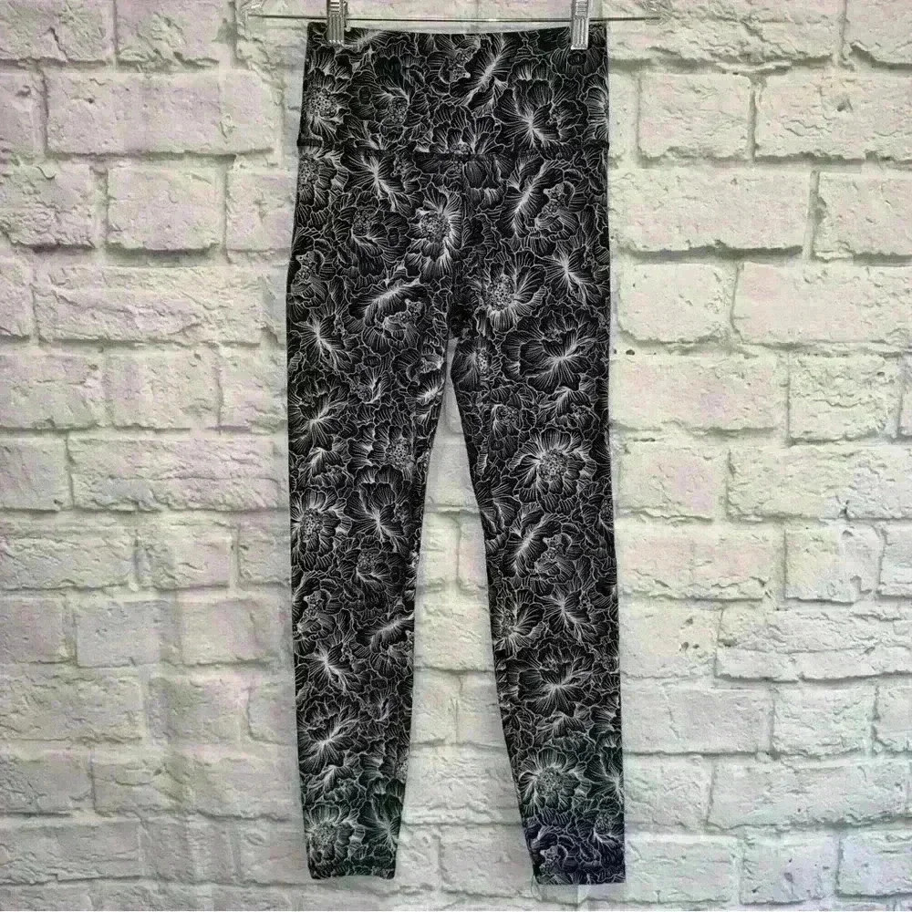 Marika Brand Balance Collection Black Floral Yoga Pants SMALL